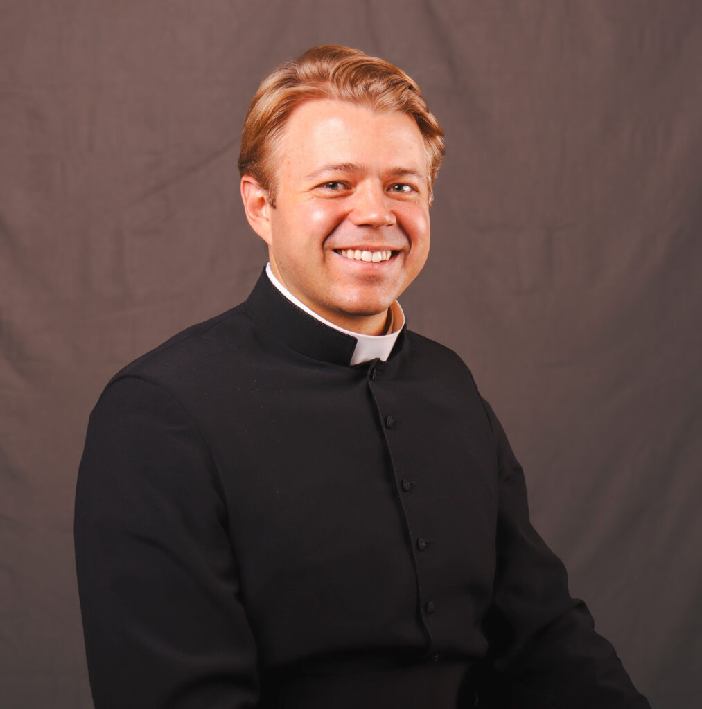 Missouri priest heads to Rome
